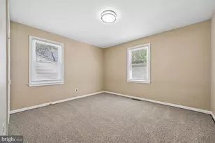 1123 Parrish Dr, Rockville, MD 20851 - Photo 6