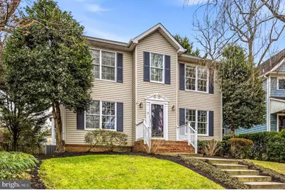 8 Wyoming Court, Bethesda, MD 20816 - Photo 2