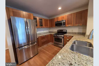 5750 Bou Avenue #618, Rockville, MD 20852 - Photo 2