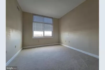 5750 Bou Avenue #618, Rockville, MD 20852 - Photo 10