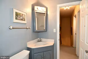 61 Oak Shade Rd, Gaithersburg, MD 20878 - Photo 34