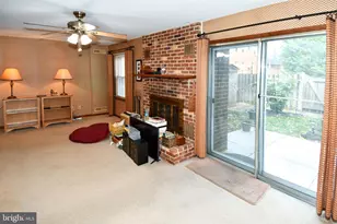 61 Oak Shade Rd, Gaithersburg, MD 20878 - Photo 1