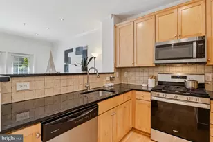 11800 Old Georgetown, North Bethesda, MD 20852 - Photo 8