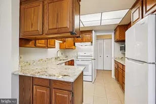 3625 Gleneagles Dr, Silver Spring, MD 20906 - Photo 12