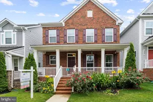 135 Limpkin Ave, Clarksburg, MD 20871 - Photo 2