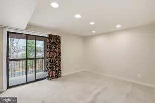 11400 Strand Dr, Rockville, MD 20852 - Photo 10