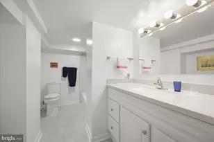 6004 Princeton Ave, Glen Echo, MD 20812 - Photo 40