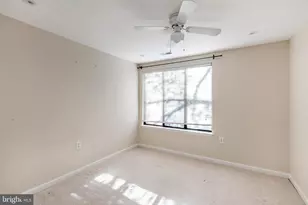 13201 Chalet Pl, Germantown, MD 20874 - Photo 22