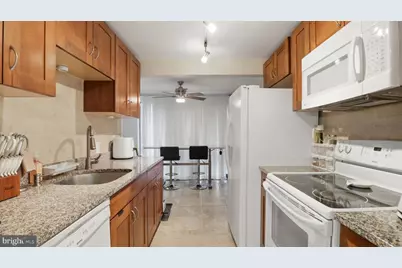 13201 Chalet Place #9-202, Germantown, MD 20874 - Photo 14