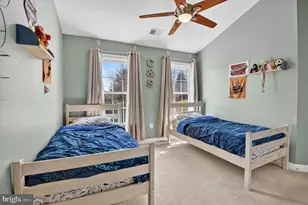 105 Crofton Hill Ln, Rockville, MD 20850 - Photo 26