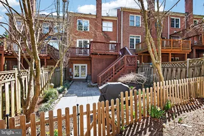 105 Crofton Hill Lane, Rockville, MD 20850 - Photo 32