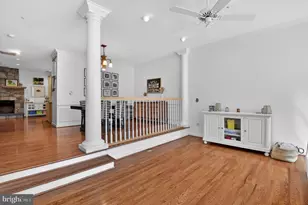 105 Crofton Hill Ln, Rockville, MD 20850 - Photo 6