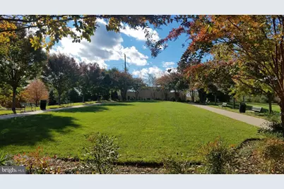 932 King Farm Boulevard, Rockville, MD 20850 - Photo 14