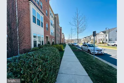 22045 Broadway Avenue #401L, Clarksburg, MD 20871 - Photo 2