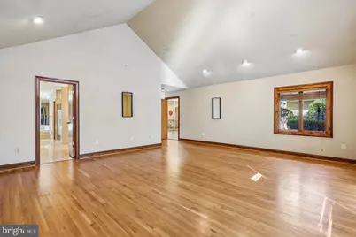 11112 Tara Rd, Potomac, MD 20854 - Photo 12