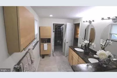 11120 Lake Breeze Drive, North Potomac, MD 20878 - Photo 14