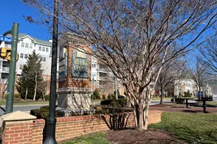 327 King Farm Blvd, Rockville, MD 20850 - Photo 16