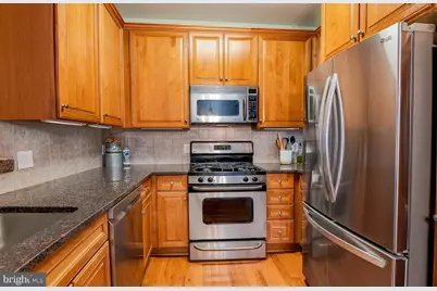 11800 Old Georgetown #1632, North Bethesda, MD 20852 - Photo 8