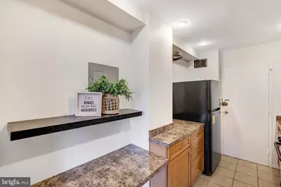 1900 Lyttonsville Road #504, Silver Spring, MD 20910 - Photo 10