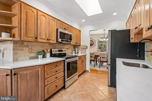 4 Cullinan Dr, Gaithersburg, MD 20878 - Photo 8