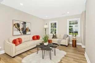 11 Ingleside Ct, Rockville, MD 20850 - Photo 8