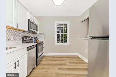 11 Ingleside Court, Rockville, MD 20850 - Photo 14