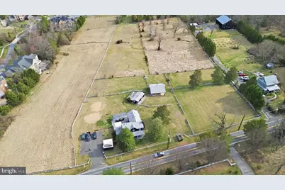 11641 Glen Road, Potomac, MD 20854 - Photo 2