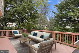 11311 Hollowstone Dr, North Bethesda, MD 20852 - Photo 14