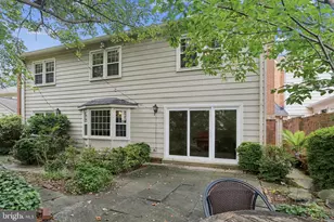 10233 Gainsborough, Potomac, MD 20854 - Photo 44