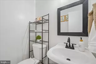 13410 Country Ridge Dr, Germantown, MD 20874 - Photo 14