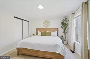 13410 Country Ridge Dr, Germantown, MD 20874 - Photo 16