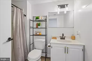 13410 Country Ridge Dr, Germantown, MD 20874 - Photo 18