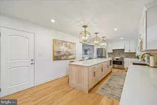 4 Olmstead Ct, Potomac, MD 20854 - Photo 20