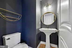 4 Olmstead Ct, Potomac, MD 20854 - Photo 26