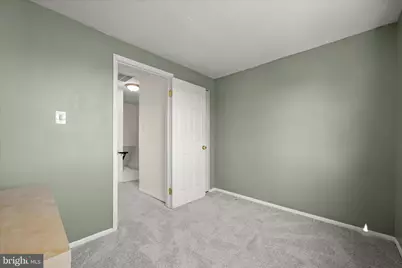 19311 Midridge Road, Germantown, MD 20876 - Photo 32