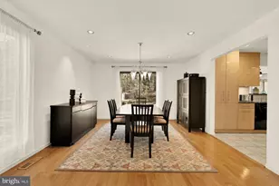 10419 Crossing Creek, Potomac, MD 20854 - Photo 16