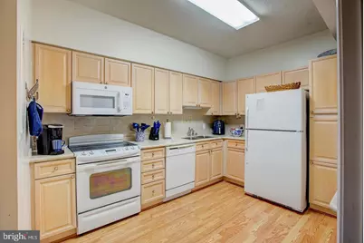 3200 N Leisure World Boulevard #911, Silver Spring, MD 20906 - Photo 8