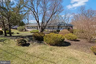 13524 Sherwood Forest Dr, Silver Spring, MD 20904 - Photo 4