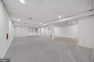 15012 Redgate Dr, Silver Spring, MD 20905 - Photo 36