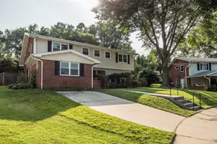 1512 Vivian Ct, Silver Spring, MD 20902 - Photo 4