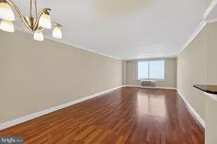 9701 Fields Rd, Gaithersburg, MD 20878 - Photo 8