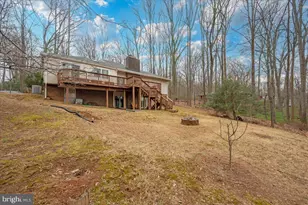 10101 Lloyd Rd, Potomac, MD 20854 - Photo 50