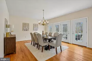 5 Maidens Bower Ct, Potomac, MD 20854 - Photo 16