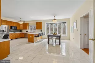 5 Maidens Bower Ct, Potomac, MD 20854 - Photo 14