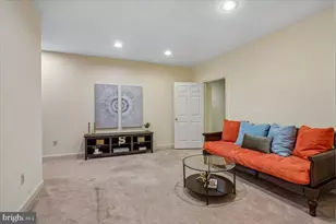 5 Maidens Bower Ct, Potomac, MD 20854 - Photo 34