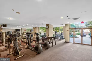 10101 Grosvenor Pl, Rockville, MD 20852 - Photo 24