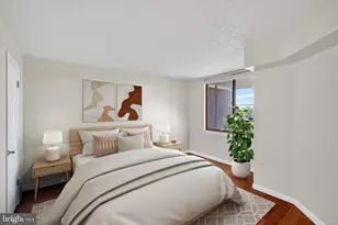 10101 Grosvenor Pl, Rockville, MD 20852 - Photo 8