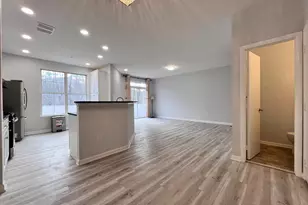18089 Royal Bonnet Cir, Gaithersburg, MD 20886 - Photo 8