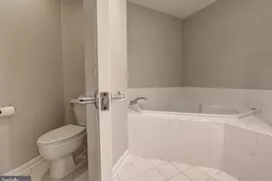 904 Oak Knoll Terrace, Rockville, MD 20850 - Photo 30