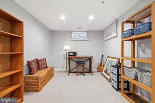 487 Winding Rose Dr, Rockville, MD 20850 - Photo 8